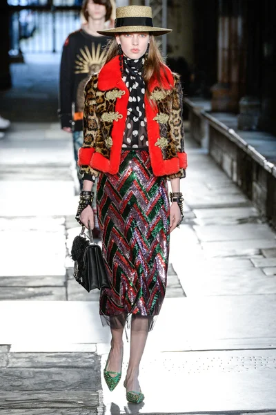 Look 53